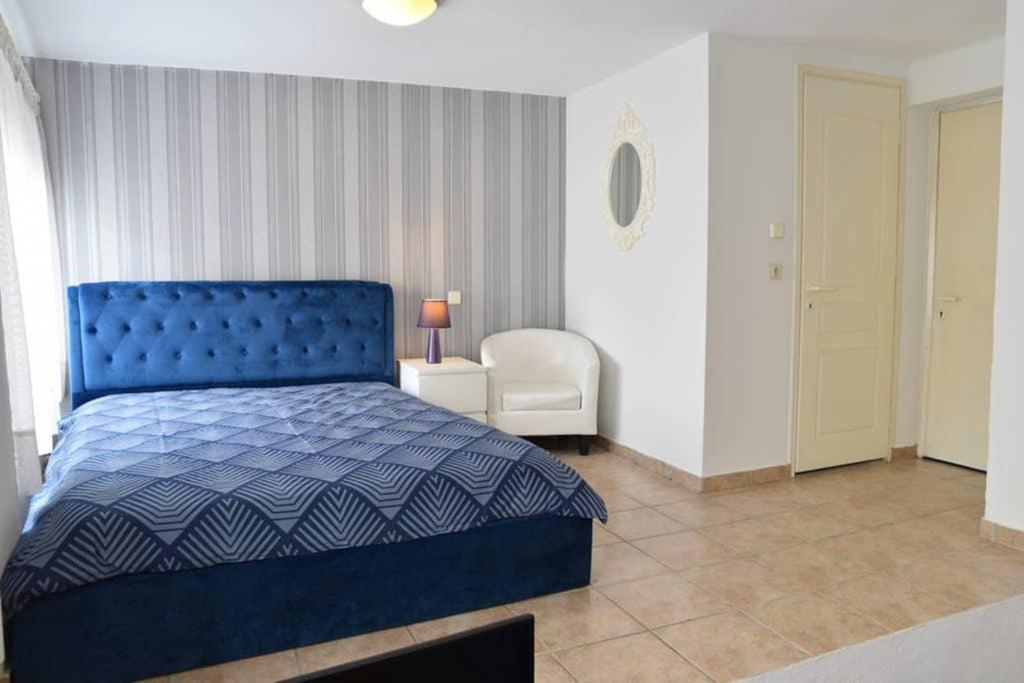 A Modern Bright Studio In The Center Of קסטוריה מראה חיצוני תמונה